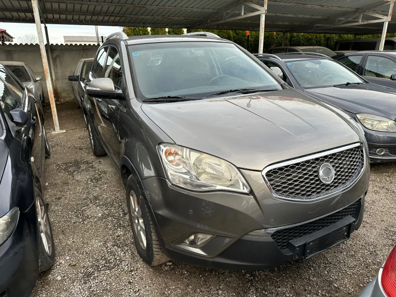 SsangYong Korando 2.0TDI - KLIMATRONIK, снимка 2 - Автомобили и джипове - 43744291