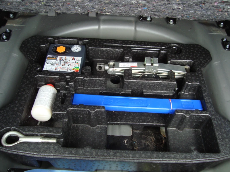 Suzuki SX4 S-Cross, снимка 12 - Автомобили и джипове - 49712533