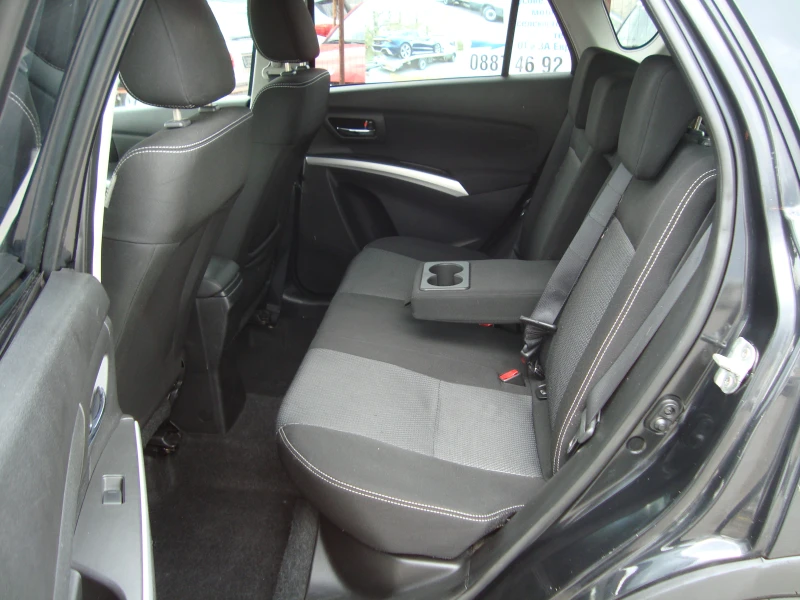 Suzuki SX4 S-Cross, снимка 7 - Автомобили и джипове - 49712533