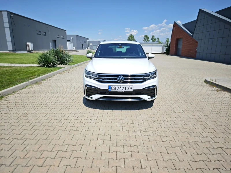 VW Tiguan R Line 4MOTION , снимка 10 - Автомобили и джипове - 51267799