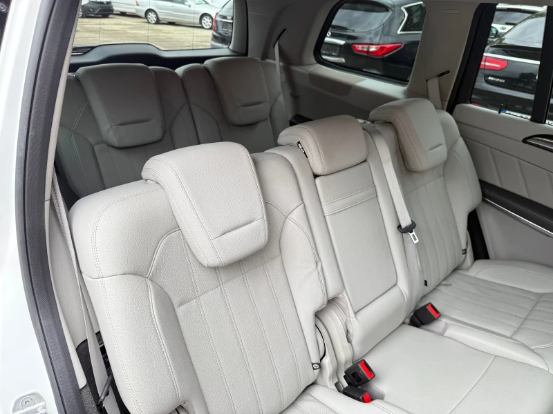 Mercedes-Benz GL 450 7МЕСТА* HarmanKardon* 4Matic* ПОДГРЕВ* КАМЕРА* М.Т, снимка 13 - Автомобили и джипове - 51880719