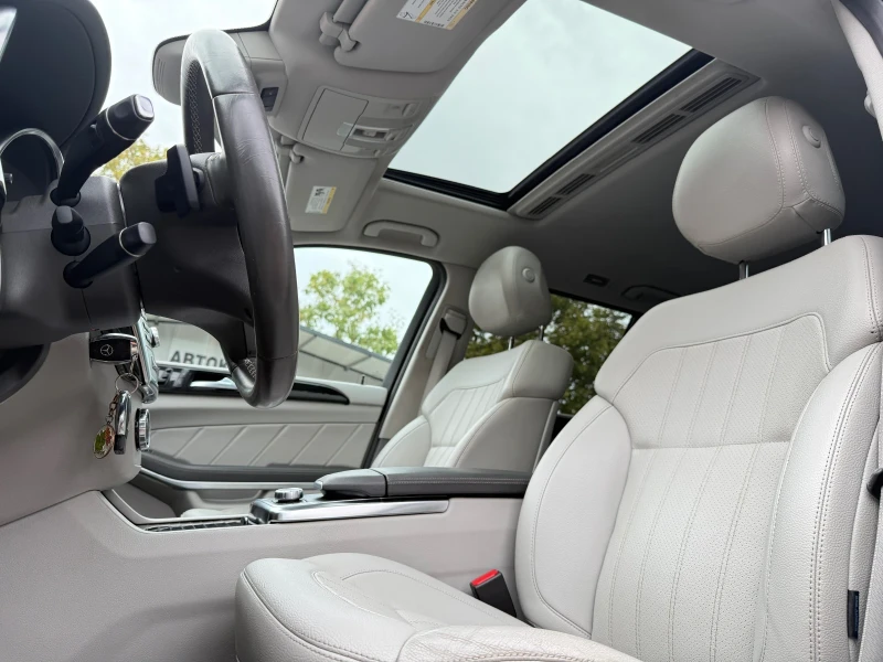 Mercedes-Benz GL 450 7МЕСТА* HarmanKardon* 4Matic* ПОДГРЕВ* КАМЕРА* М.Т, снимка 9 - Автомобили и джипове - 51880719