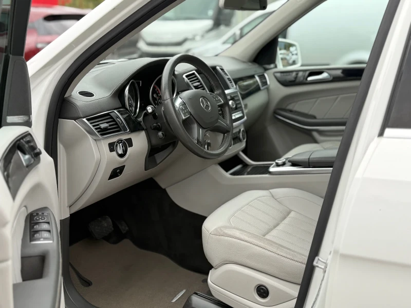 Mercedes-Benz GL 450 7МЕСТА* HarmanKardon* 4Matic* ПОДГРЕВ* КАМЕРА* М.Т, снимка 7 - Автомобили и джипове - 51880719