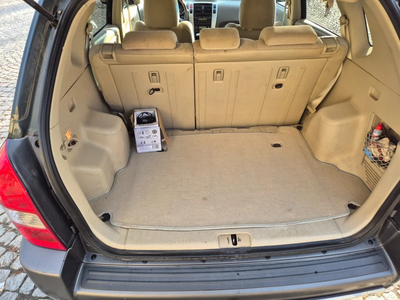Hyundai Tucson, снимка 6 - Автомобили и джипове - 53155846