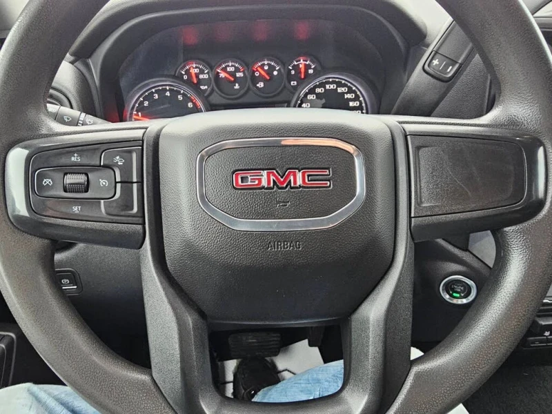Gmc Sierra 1500 Pro Crew Cab 4WD, снимка 11 - Автомобили и джипове - 53454397