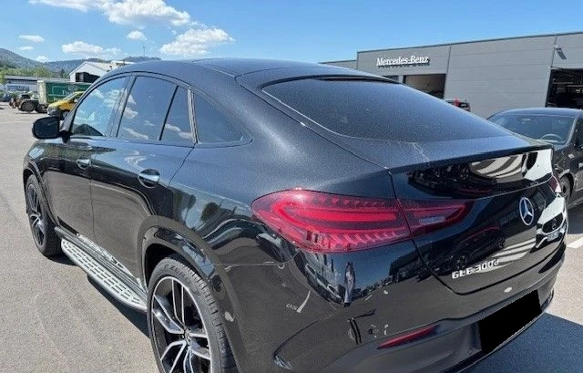 Mercedes-Benz GLE 300d 4Matic Coupe = AMG Line= AdvancedPlus Гаранци - изображение 2