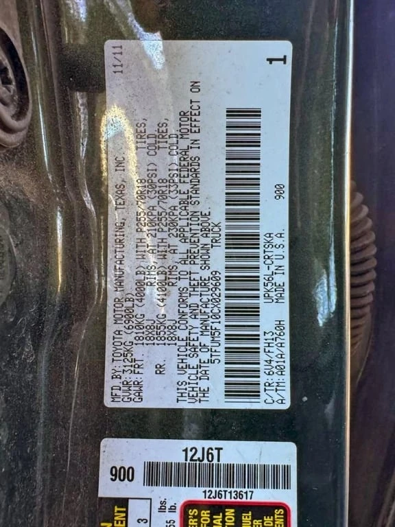 Toyota Tundra * DOUBLE CAB SR5 * CARFAX * , снимка 10 - Автомобили и джипове - 53023382