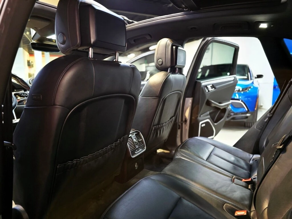 Porsche Macan * Premium+ /Certified/Finance * CARFAX * ���� �� � | Mobile.bg � ����������� 11