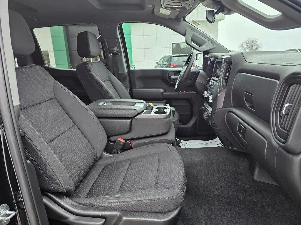 Gmc Sierra 1500 Pro Crew Cab 4WD - изображение 10