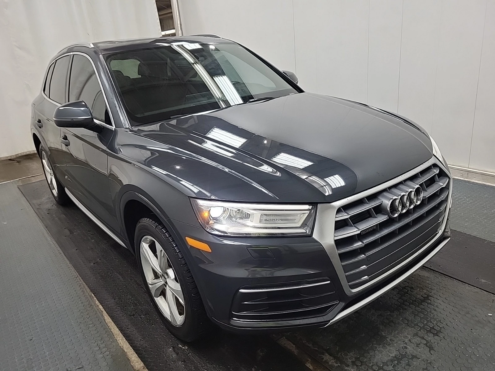 Audi Q5 * PROGRESSIV* * Aвтокредит* * Пълна сервизна истор - изображение 3