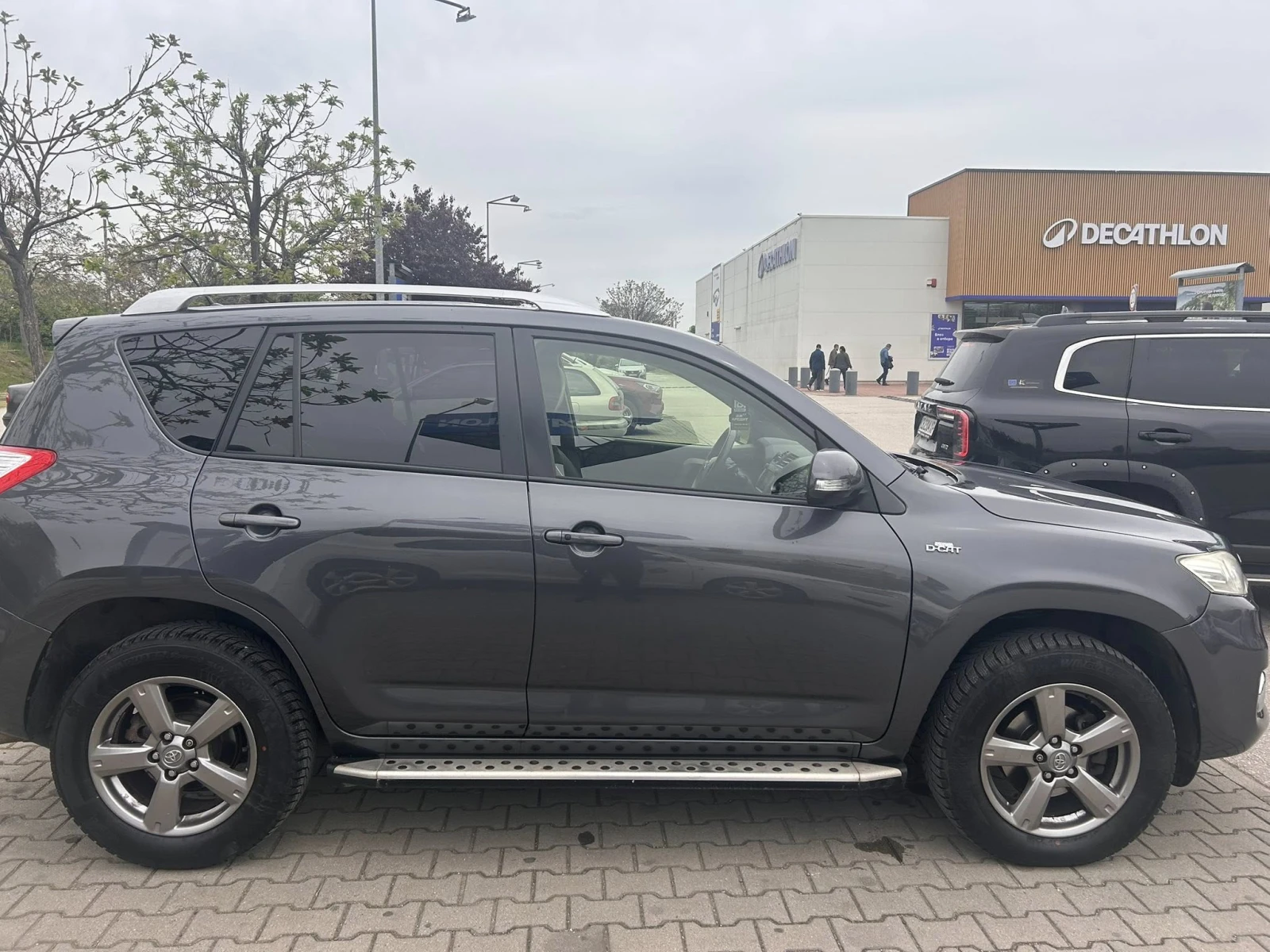 Toyota Rav4, снимка 2 - Автомобили и джипове - 54475745