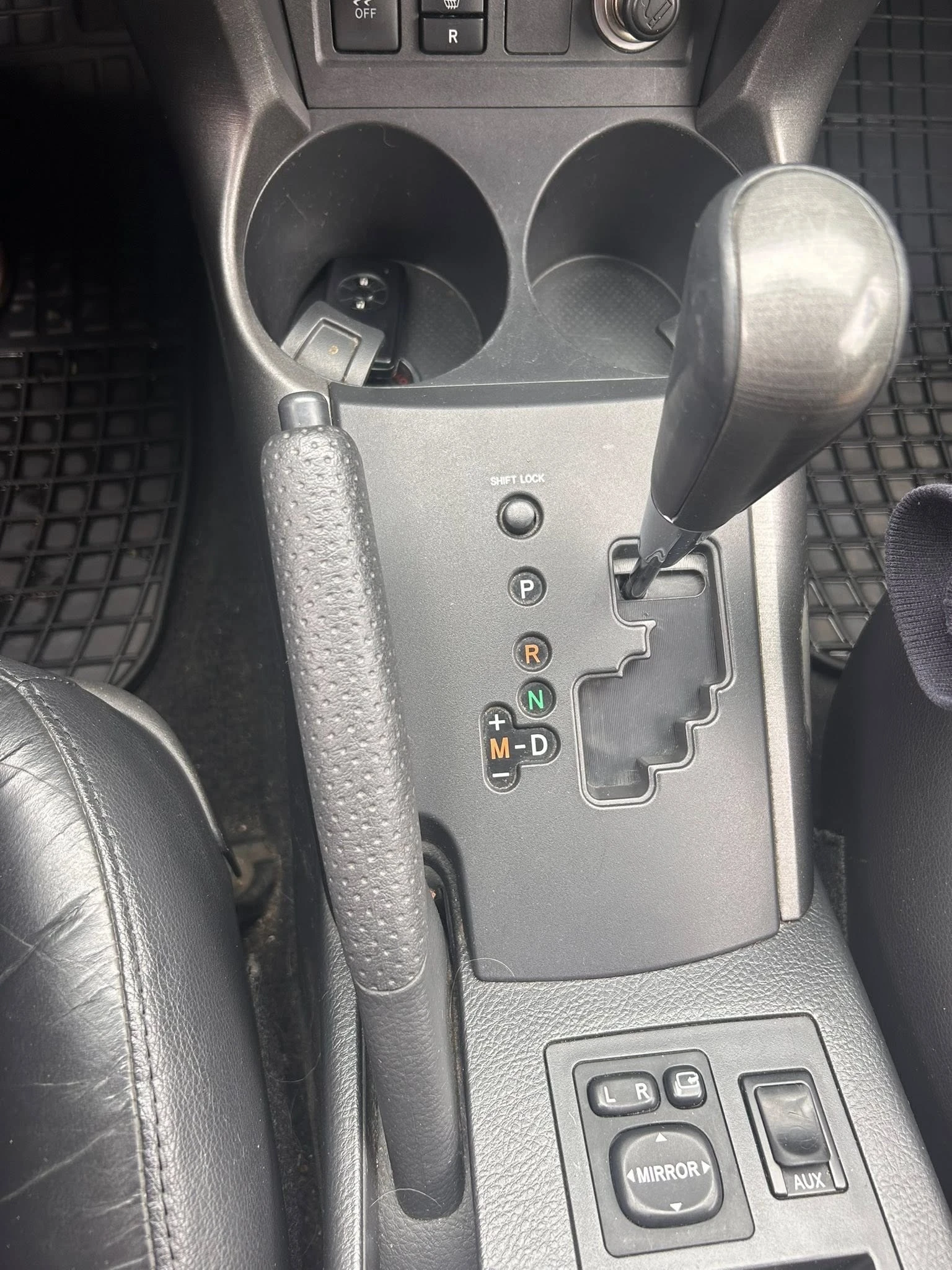 Toyota Rav4, снимка 9 - Автомобили и джипове - 54475745