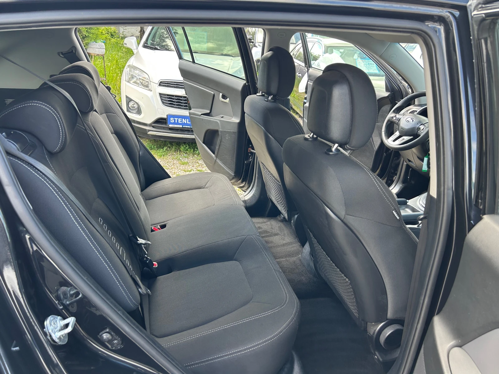 Kia Sportage 1.7CRDI EURO5B, снимка 13 - Автомобили и джипове - 54563770