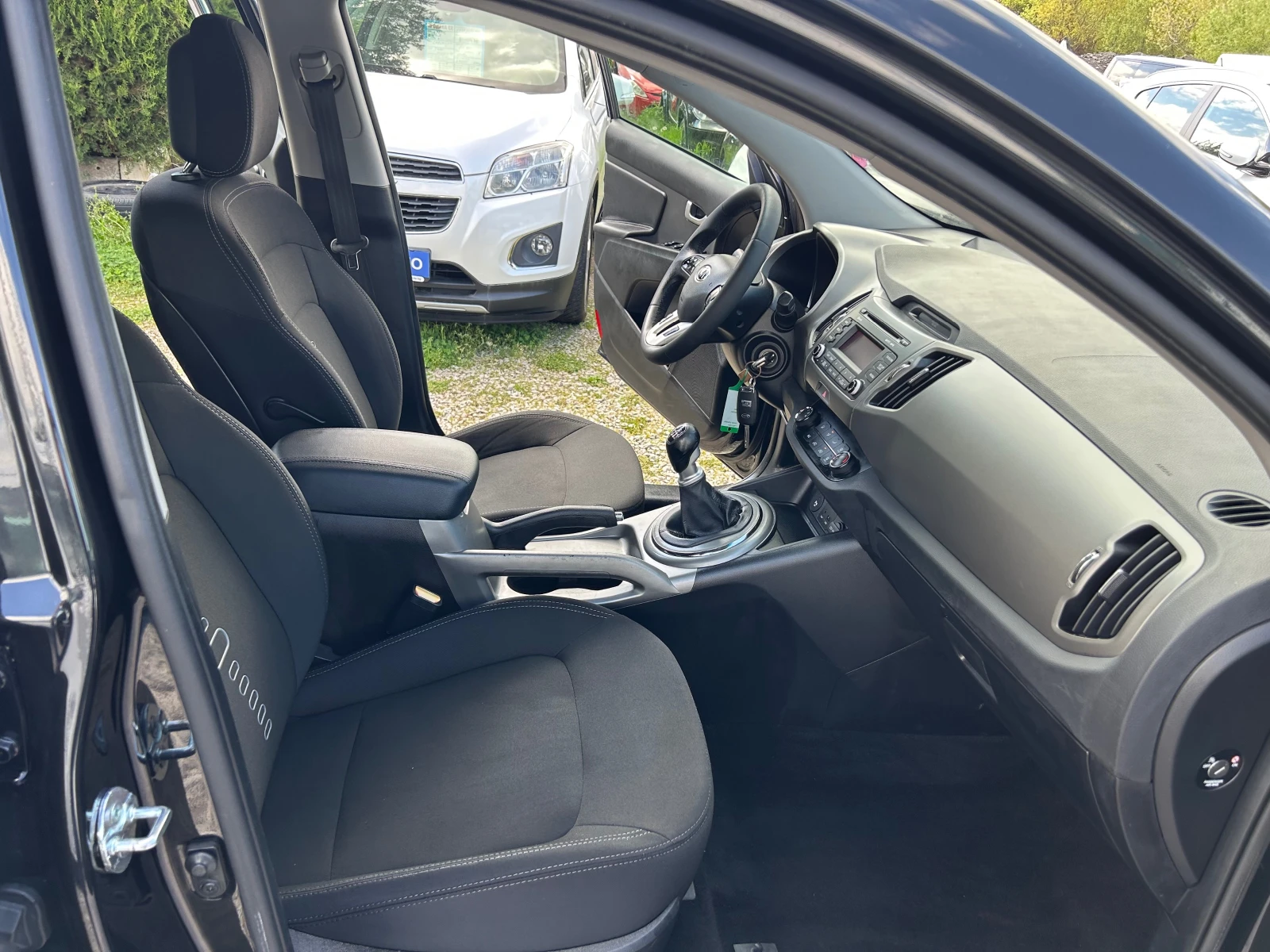 Kia Sportage 1.7CRDI EURO5B, снимка 15 - Автомобили и джипове - 54563770