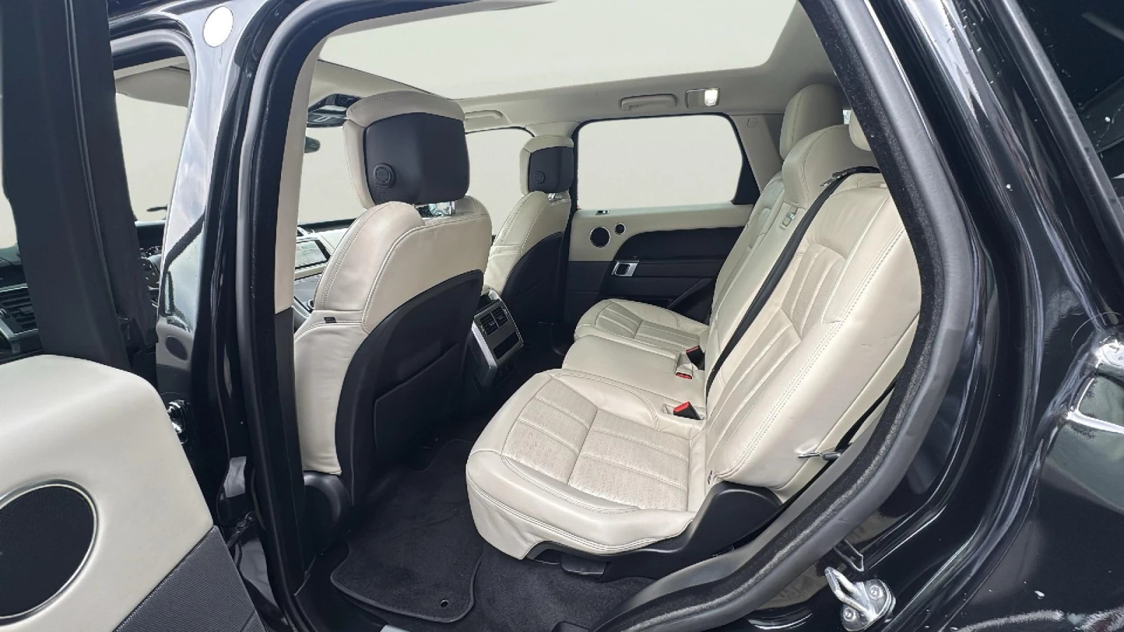 Land Rover Range Rover Sport 3.0D, снимка 15 - Автомобили и джипове - 54663732