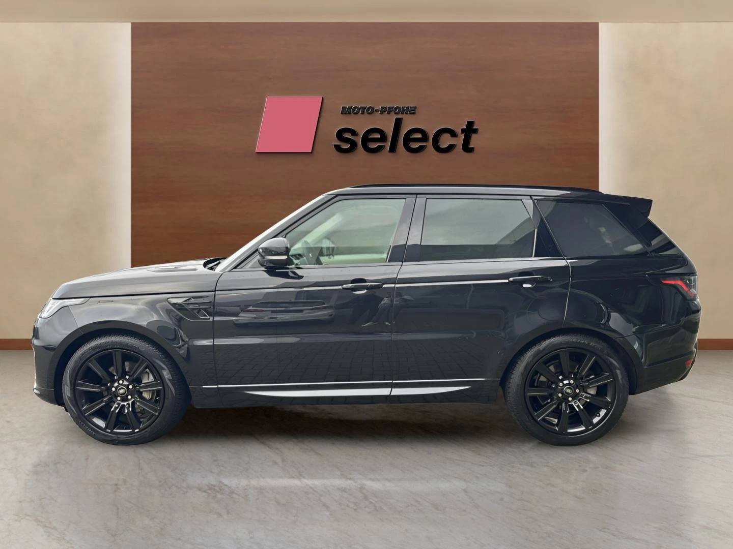 Land Rover Range Rover Sport 3.0D, снимка 4 - Автомобили и джипове - 54663732
