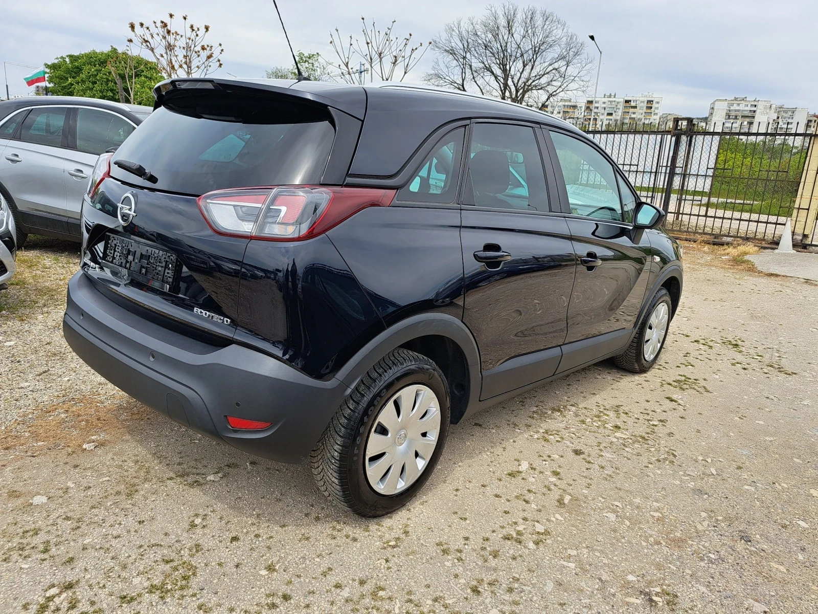 Opel Crossland X 1.5 D, снимка 15 - Автомобили и джипове - 54812712