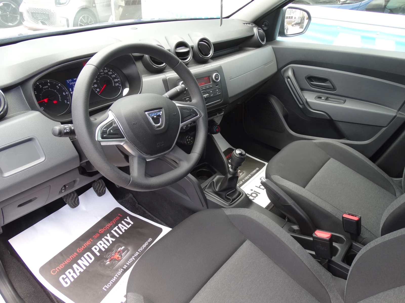 Dacia Duster PRESTIGE 1.5 DCI 4X4, снимка 7 - Автомобили и джипове - 55132298