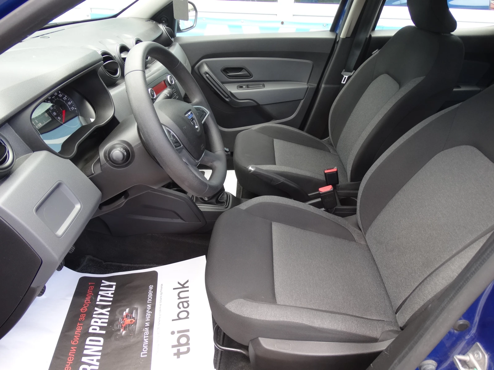 Dacia Duster PRESTIGE 1.5 DCI 4X4, снимка 6 - Автомобили и джипове - 55132298