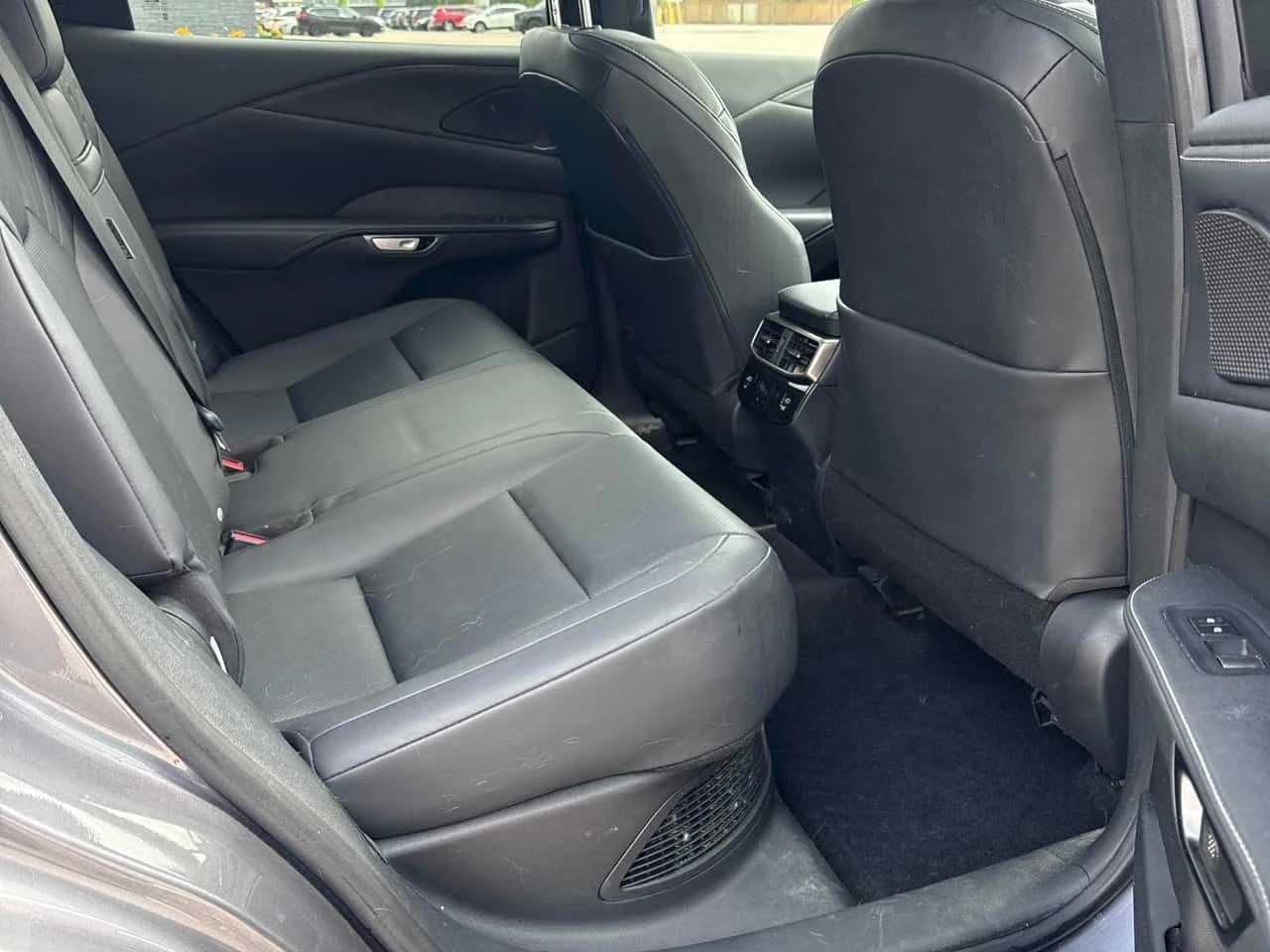 Lexus RX 350h  ОБДУХВАНЕ / CAMERA / CARFAX / АВТОКРЕДИТ , снимка 12 - Автомобили и джипове - 55650428