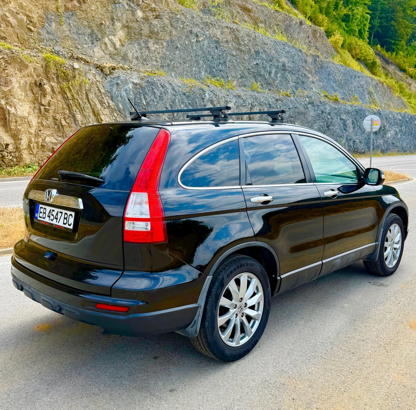 Honda Cr-v 2.2 ДИЗЕЛ - 4x4 , снимка 6 - Автомобили и джипове - 55816835