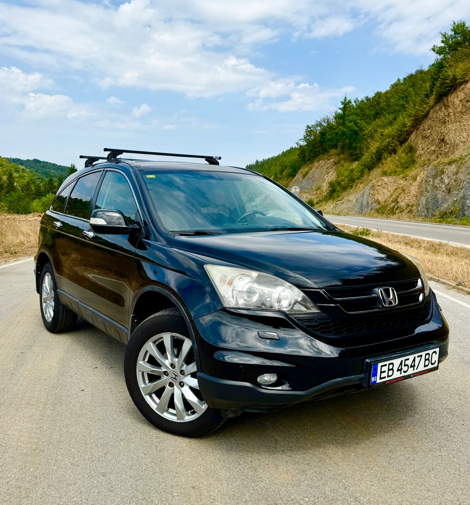 Honda Cr-v 2.2 ДИЗЕЛ - 4x4 , снимка 3 - Автомобили и джипове - 55816835