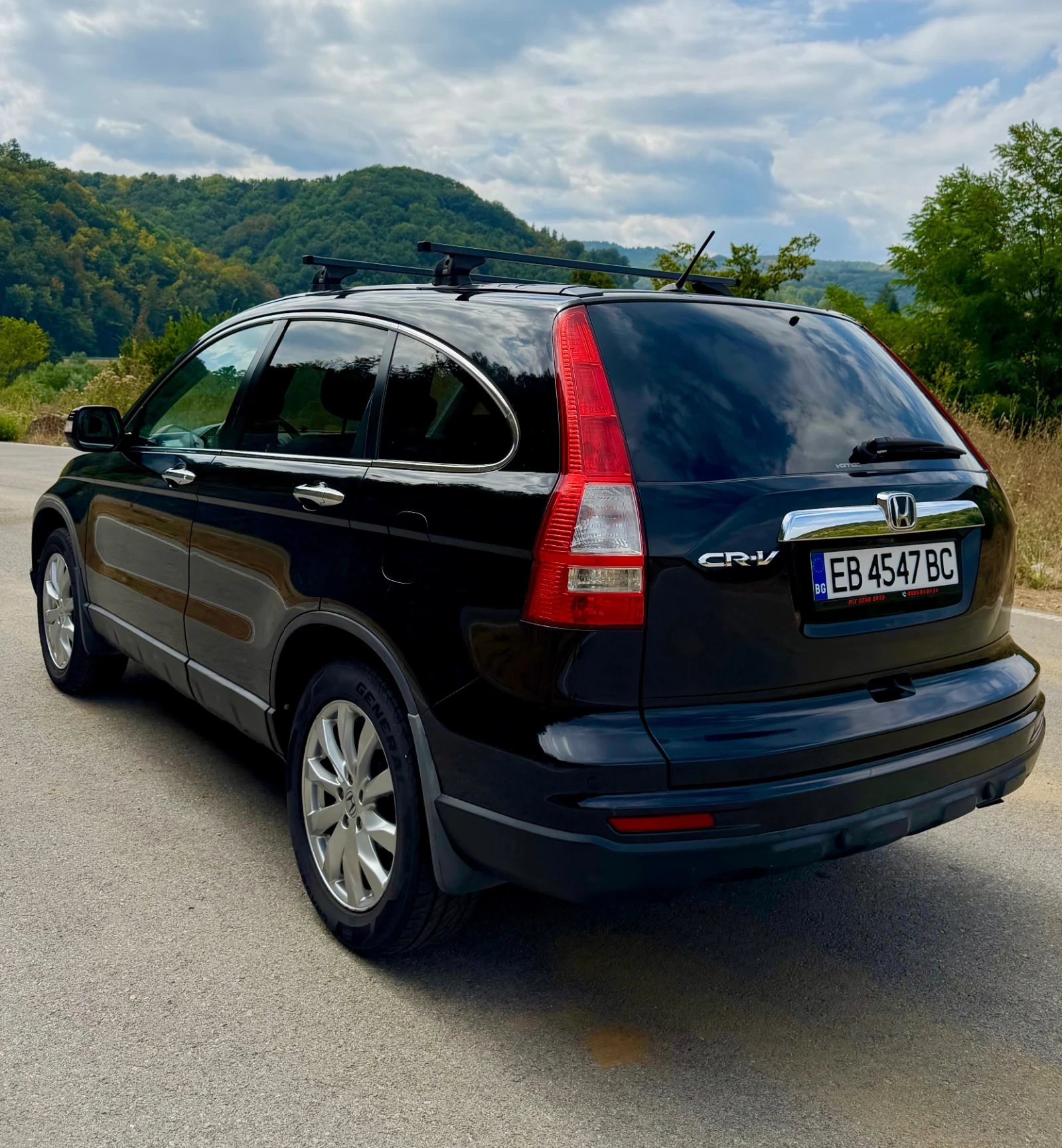 Honda Cr-v 2.2 ДИЗЕЛ - 4x4 , снимка 5 - Автомобили и джипове - 55816835