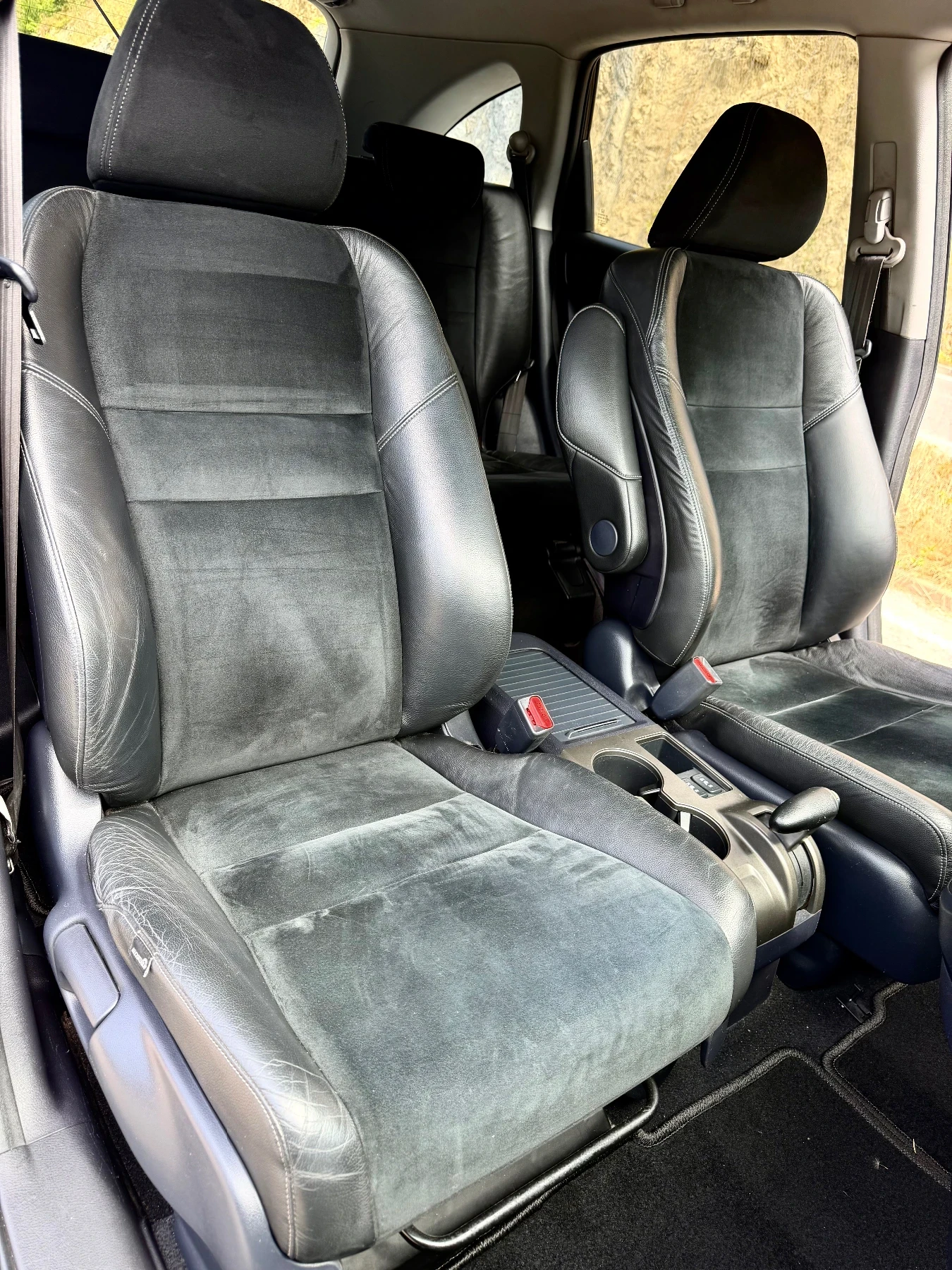 Honda Cr-v 2.2 ДИЗЕЛ - 4x4 , снимка 10 - Автомобили и джипове - 55816835
