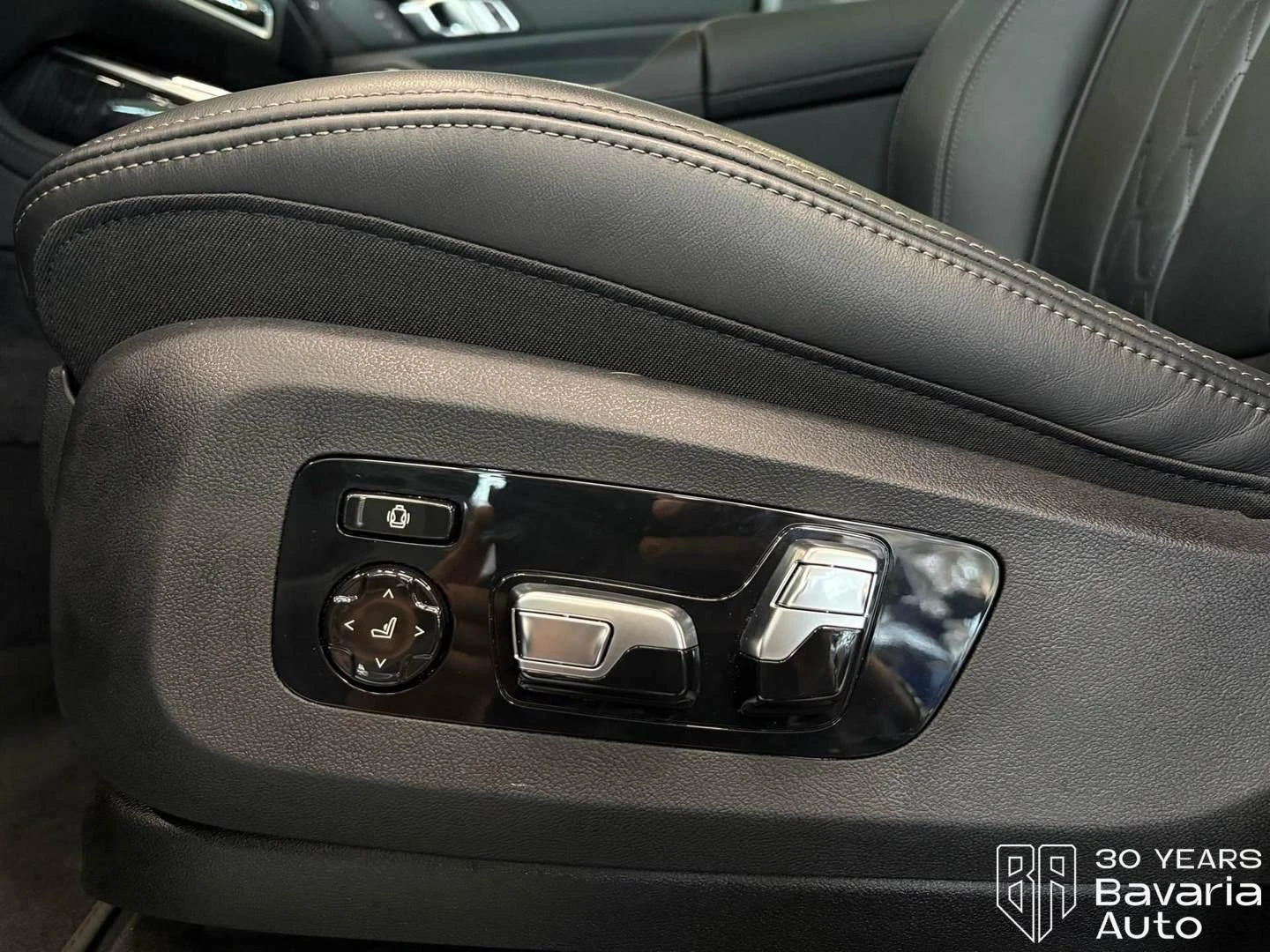 BMW X7 40d xDrive Sport-Automatic "M Sport", снимка 17 - Автомобили и джипове - 55852012