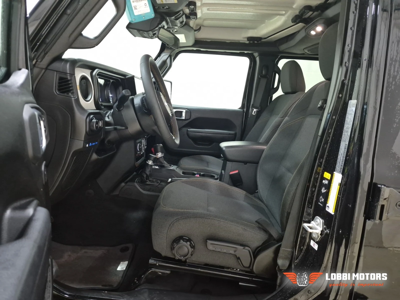 Jeep Wrangler, снимка 5 - Автомобили и джипове - 55955791