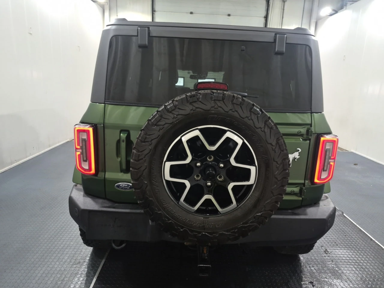 Ford Bronco OUTER BANKS* AWD* REMOVEABLE TOP, снимка 10 - Автомобили и джипове - 56102583