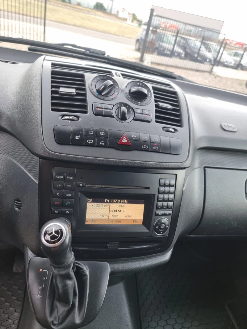 Mercedes-Benz Vito  116cdi 4x4 9места Климатроник, снимка 13 - Бусове и автобуси - 46391118