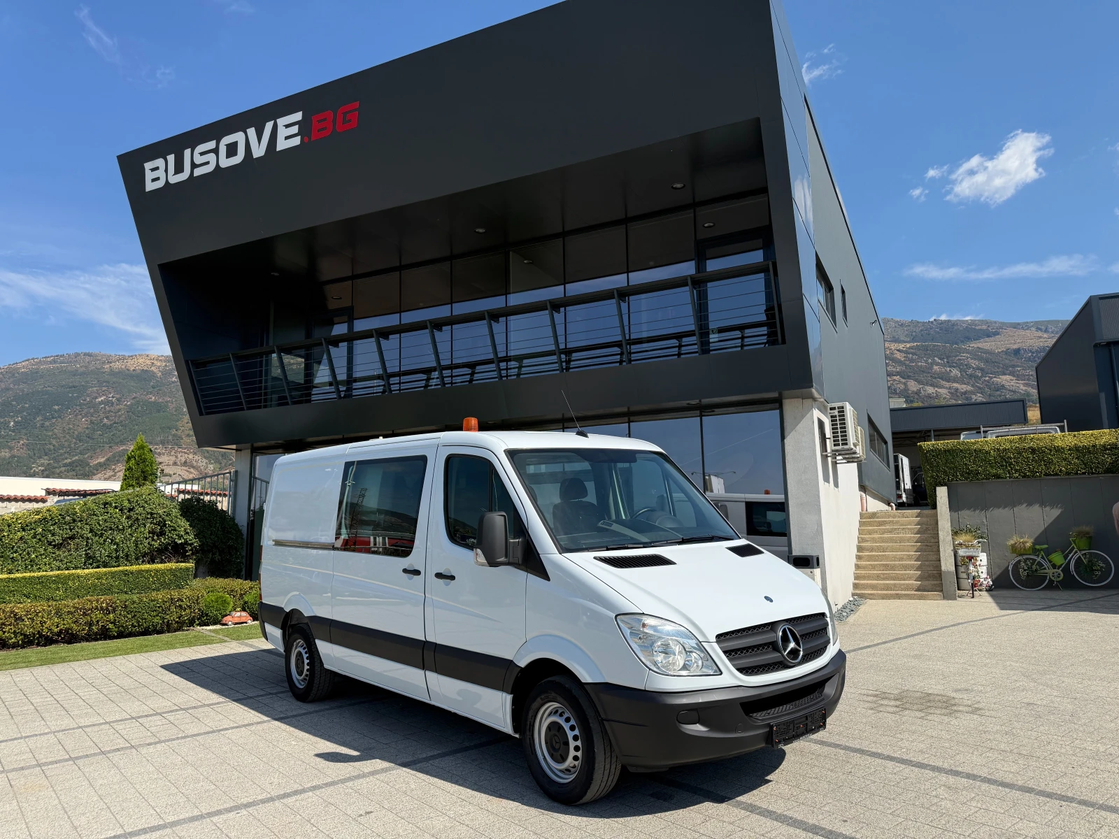 Mercedes-Benz Sprinter 313CDI Товаропътнически 7-местен Клима L2H1 Euro5 