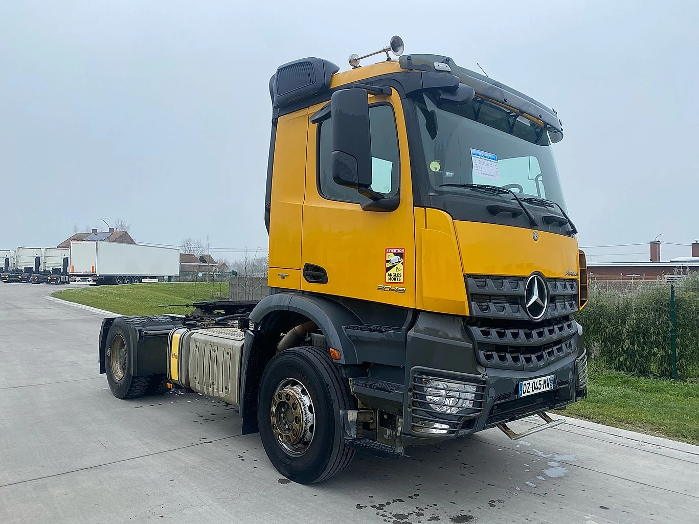 Mercedes-Benz Arocs 2048 - изображение 3