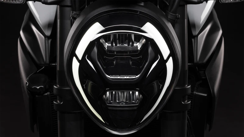 Ducati Monster + ICEBERG WHITE, снимка 4 - Мотоциклети и мототехника - 52165547