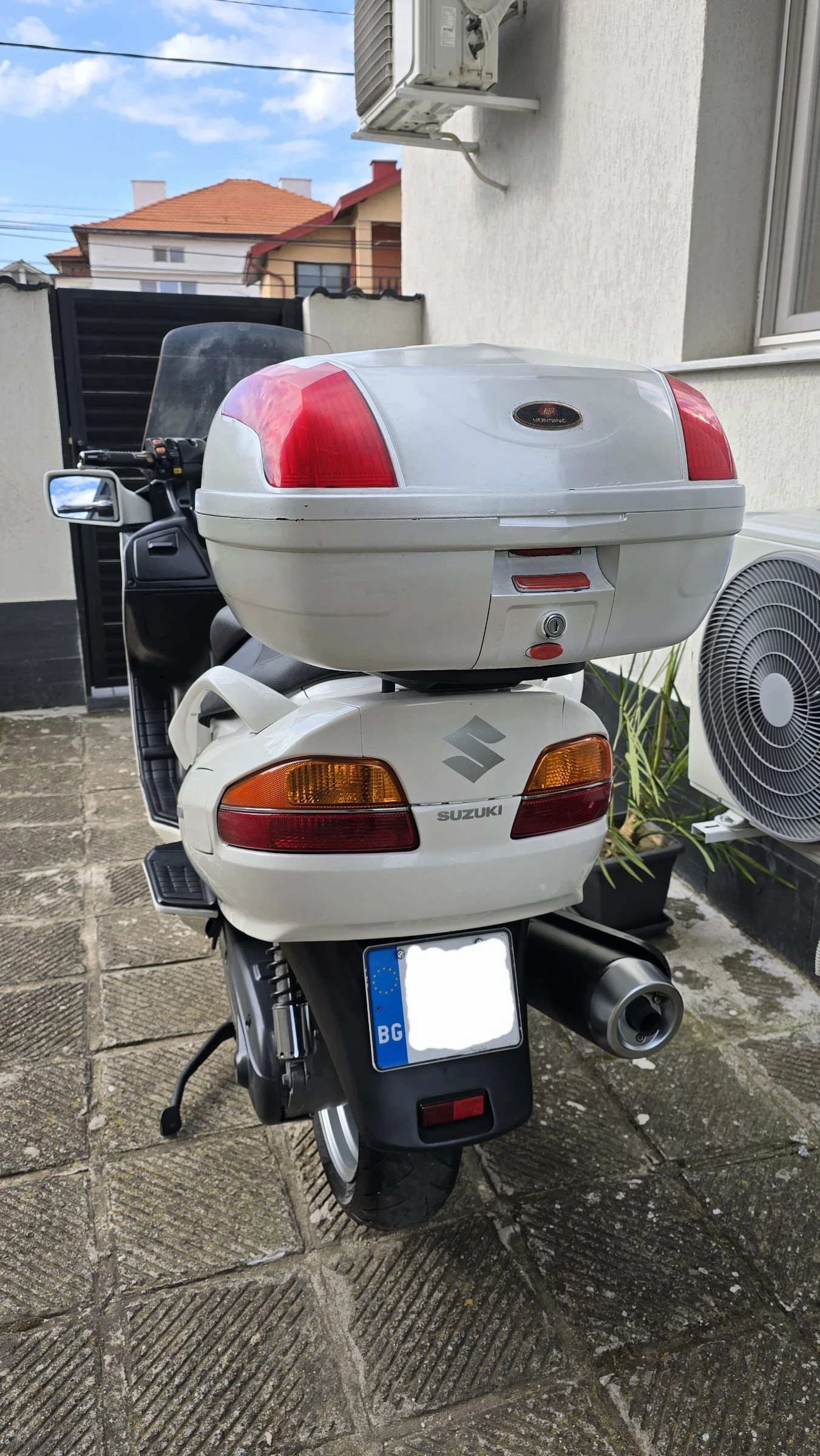 Suzuki Burgman  - изображение 6