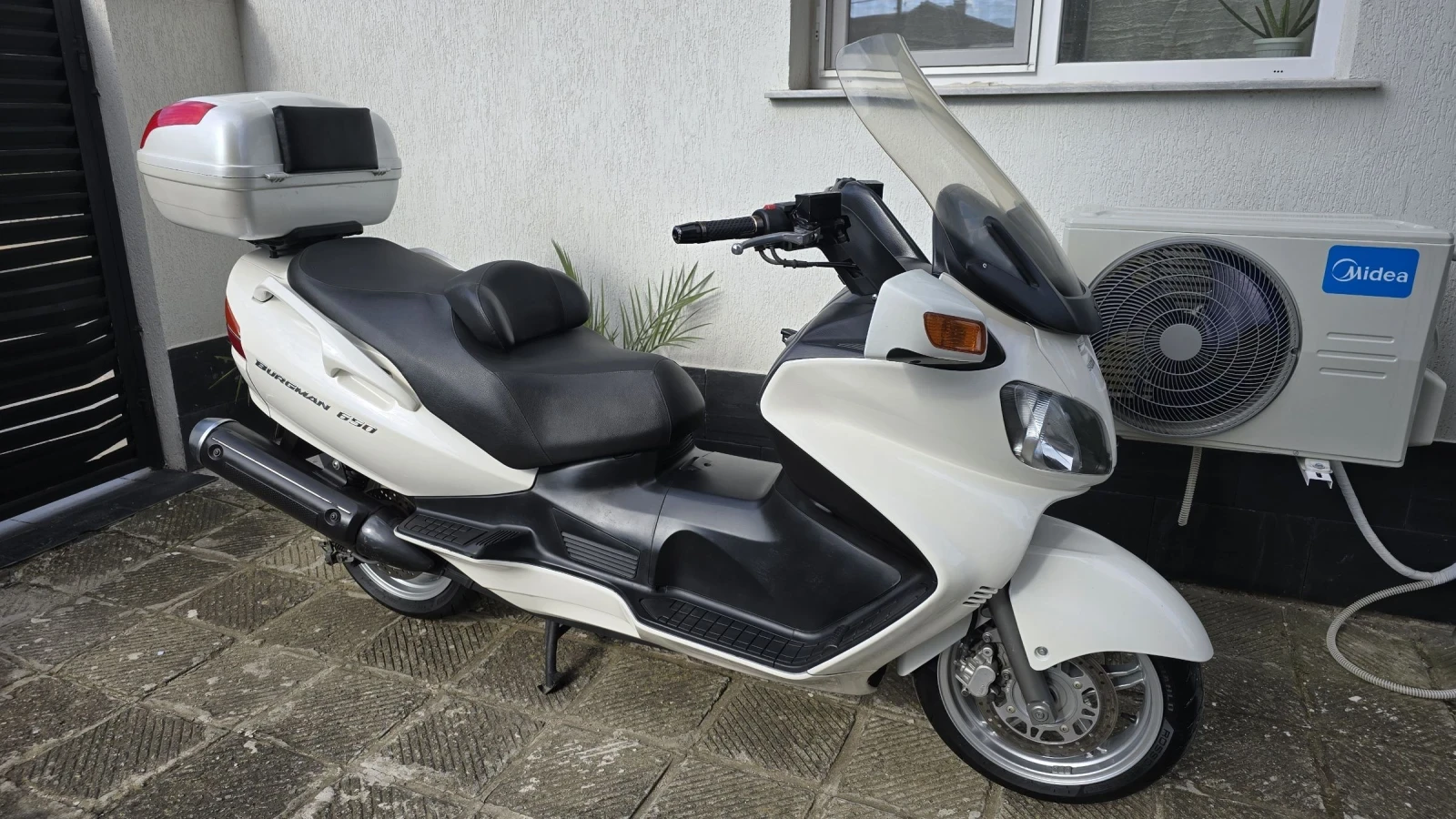 Suzuki Burgman  - изображение 2