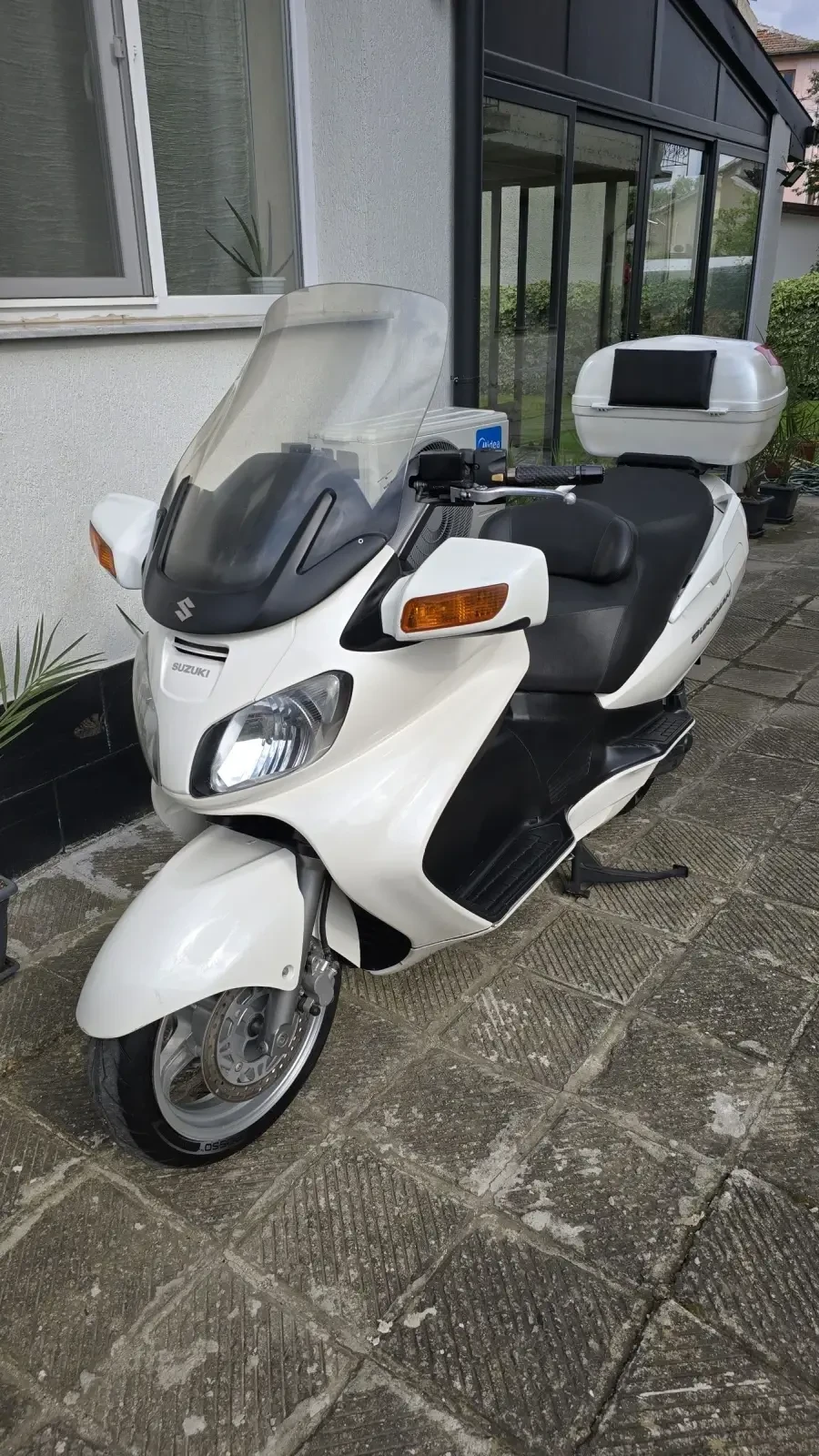 Suzuki Burgman  - изображение 5