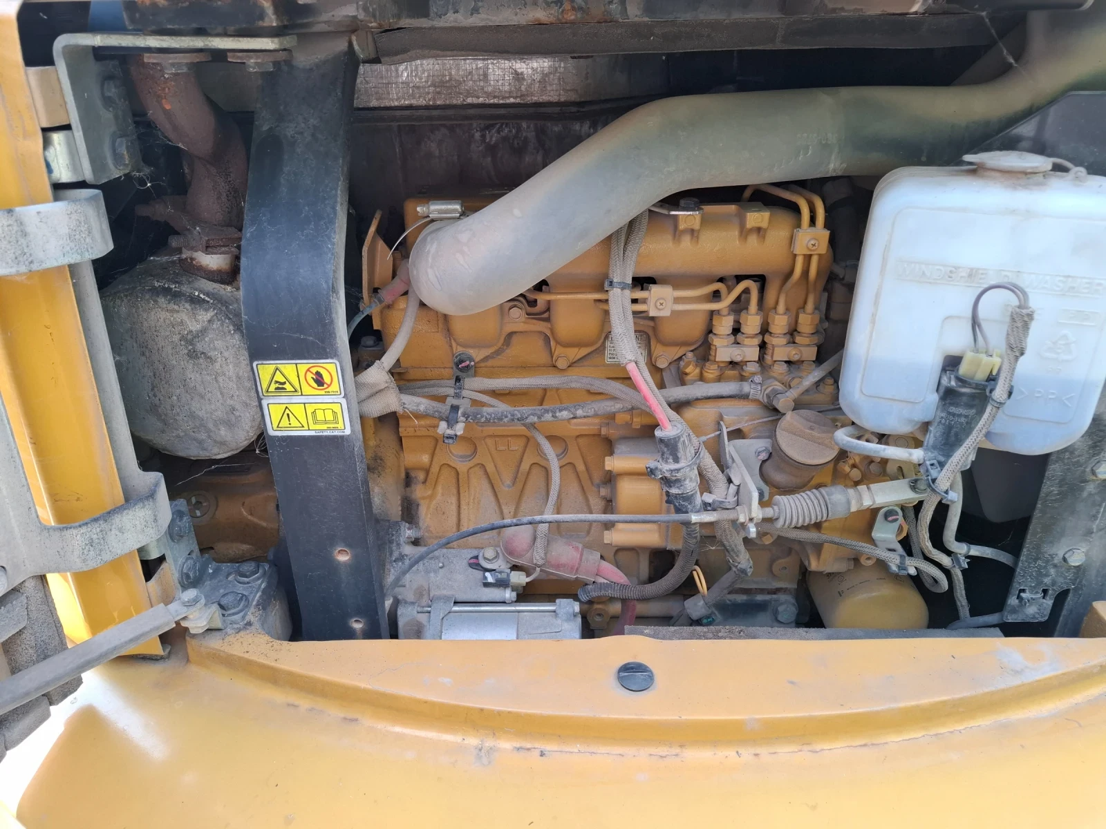 Багер Caterpillar 305Е2 - изображение 4
