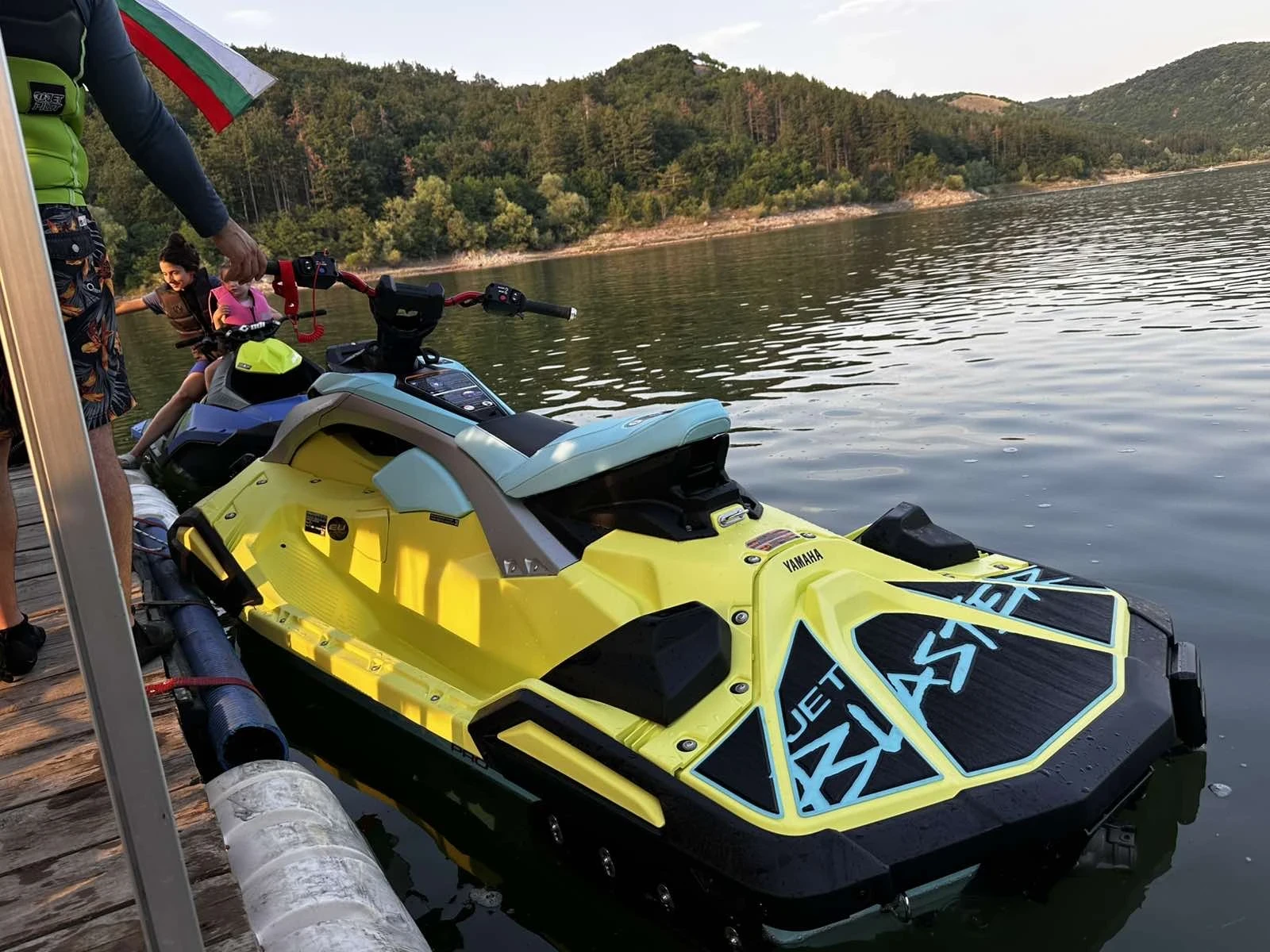 ���� Yamaha JETBLASTER PRO | Mobile.bg � ����������� 4