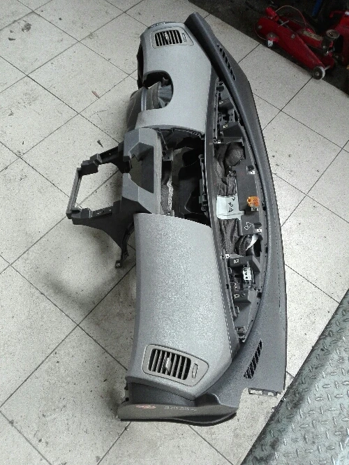 арматурно табло с еърбег за нисан примера