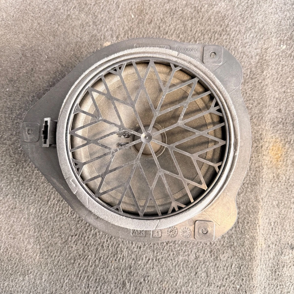 ��������� ���� Audi A5 2 ����� 8T0035411-1392 | Mobile.bg � ����������� 1