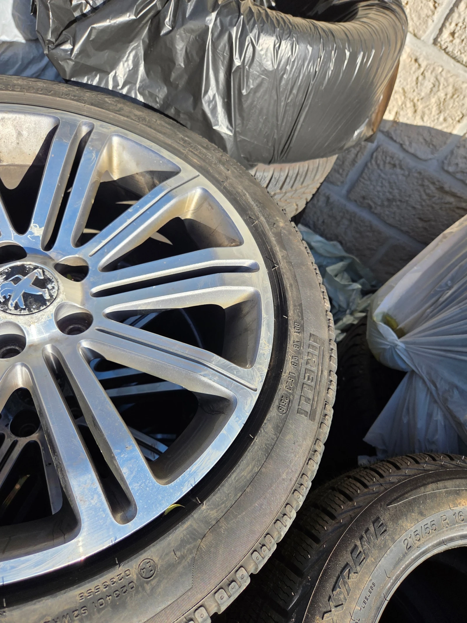    235/45R18  Peugeot 3008 | Mobile.bg   16