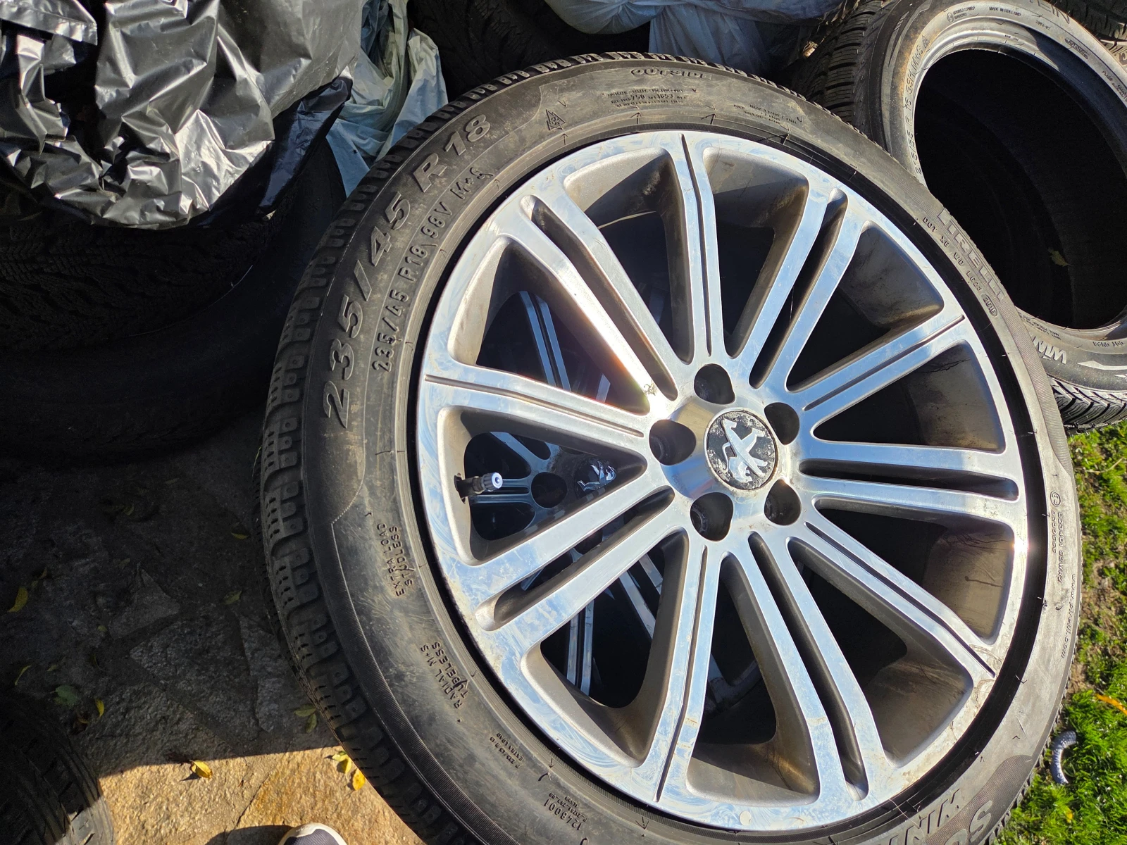   235/45R18  Peugeot 3008 | Mobile.bg   3