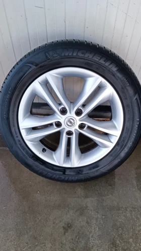    215/60R17  Nissan Qashqai | Mobile.bg    4