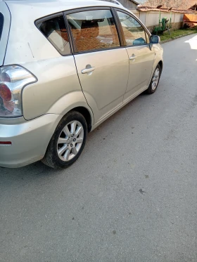Toyota Corolla verso, снимка 9