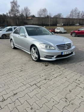     Mercedes-Benz S 350 AMG/ 4Matic/ 3xTV / Massage /DynamicSeats / 