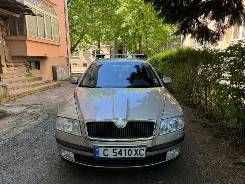 Skoda Octavia, снимка 2 - Автомобили и джипове - 46246461