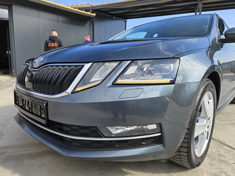 Skoda Octavia 2.0TSI / DSG / LED / CarPlay , снимка 14 - Автомобили и джипове - 46982225