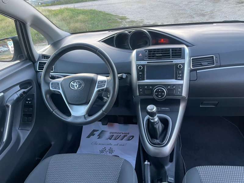 Toyota Verso 1.6D-4D-KAMERA-ITALIA, снимка 7 - Автомобили и джипове - 47503606